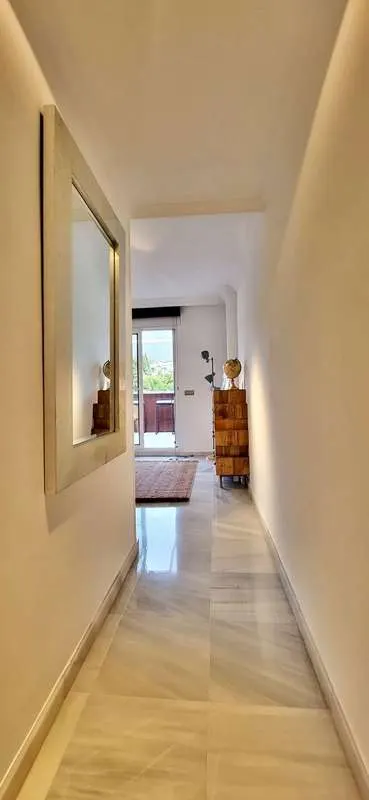 Penthouse przy plaży w Marbelli — zdjęcie