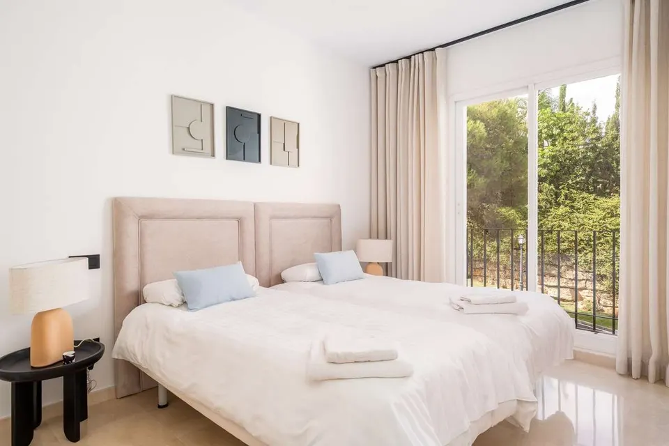 Apartament z widokiem w Benahavis — zdjęcie 11 z 16