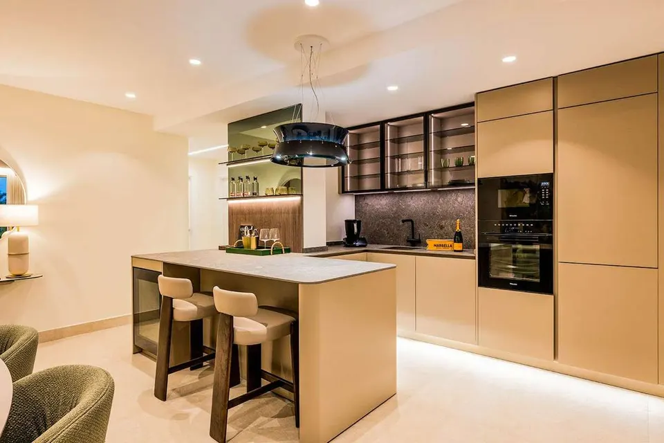 Apartament przy plaży w Esteponie — zdjęcie