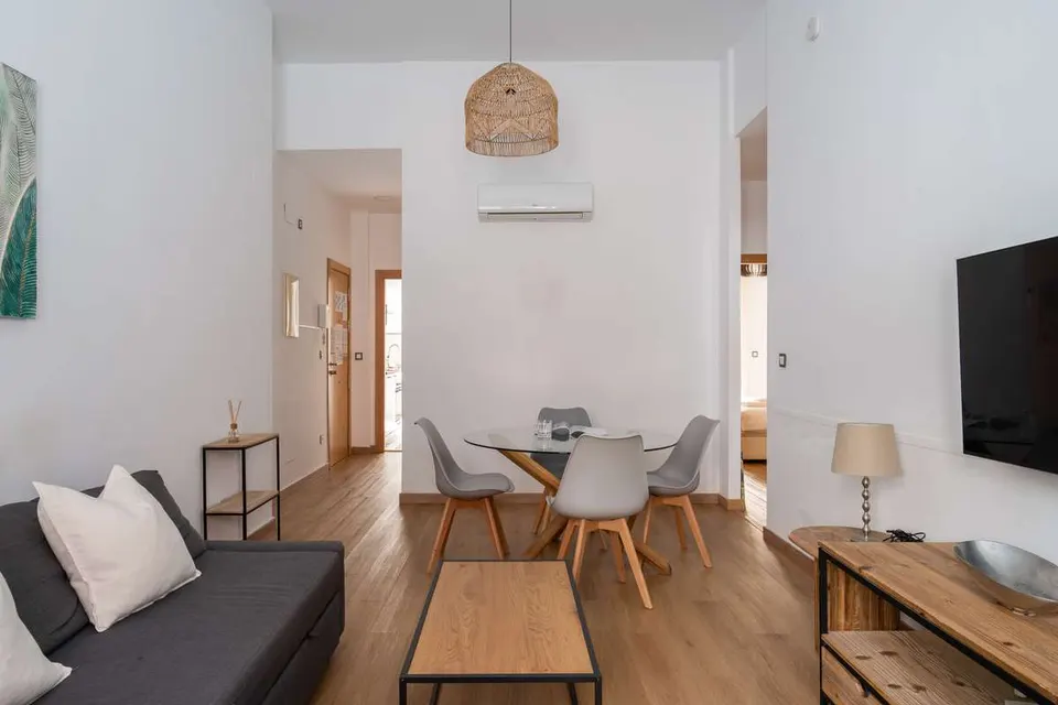 Apartament z basenem w Maladze — zdjęcie