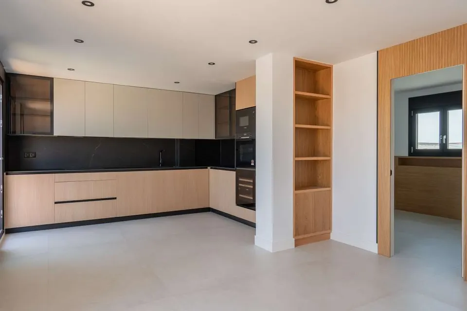 Apartament z widokiem na miasto w Maladze — zdjęcie
