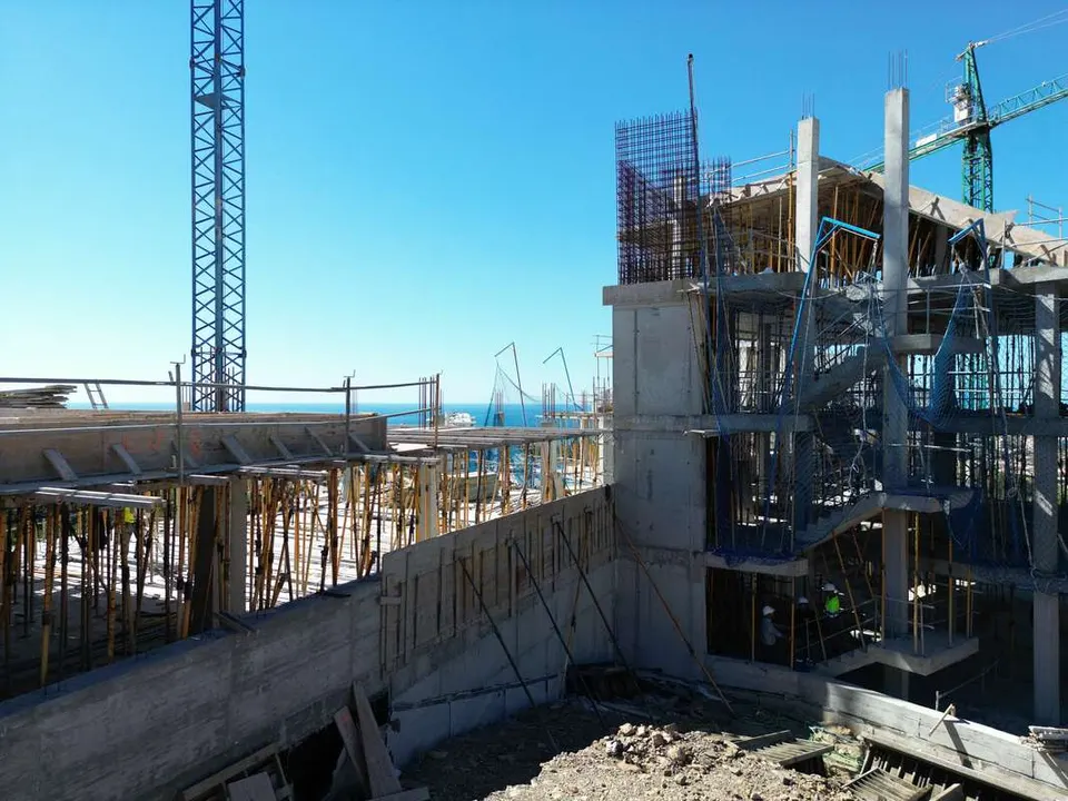Apartament z ogrodem w Fuengiroli — zdjęcie