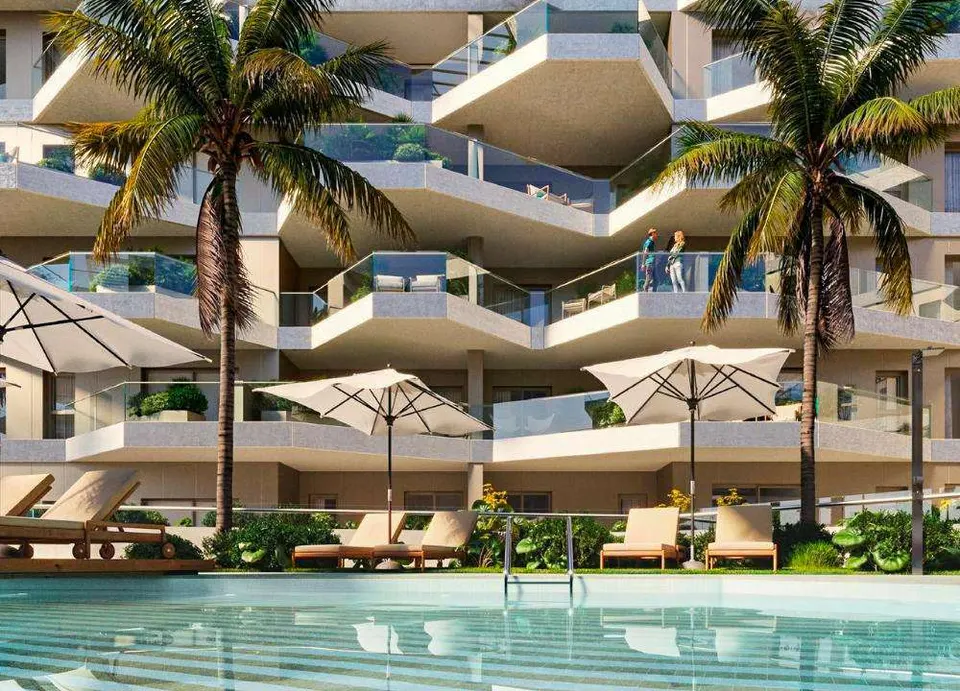 Apartament z ogrodem w Mijas — zdjęcie