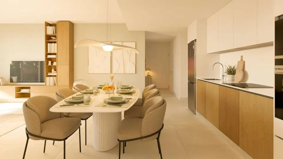 Apartament z ogrodem w Esteponie — zdjęcie
