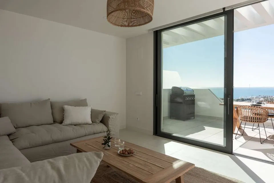 Penthouse z widokiem na morze w Fuengiroli — zdjęcie