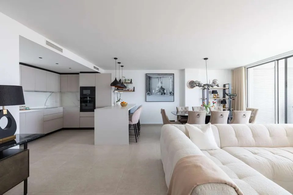 Apartament dupleks w Benalmádenie — zdjęcie