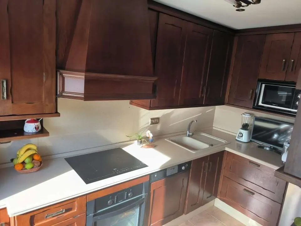 Penthouse z widokiem w Esteponie — zdjęcie