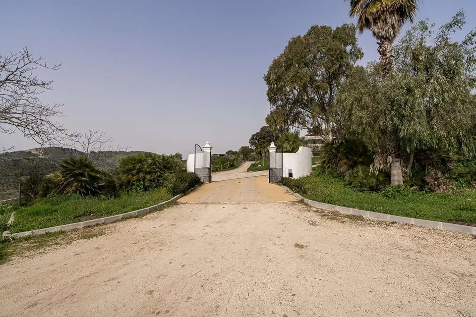 Dom finca w Villanueva de la Concepción — zdjęcie