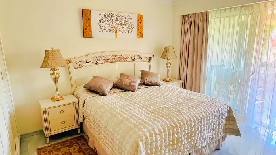 Apartament przy plaży w Marbelli — zdjęcie