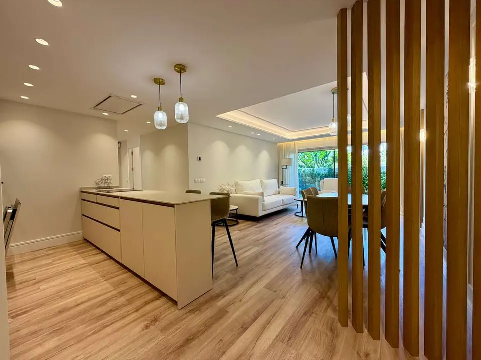 Apartament na plaży w Marbelli — zdjęcie