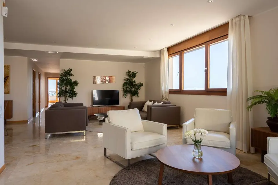 Penthouse z widokiem na morze w Marbelli — zdjęcie