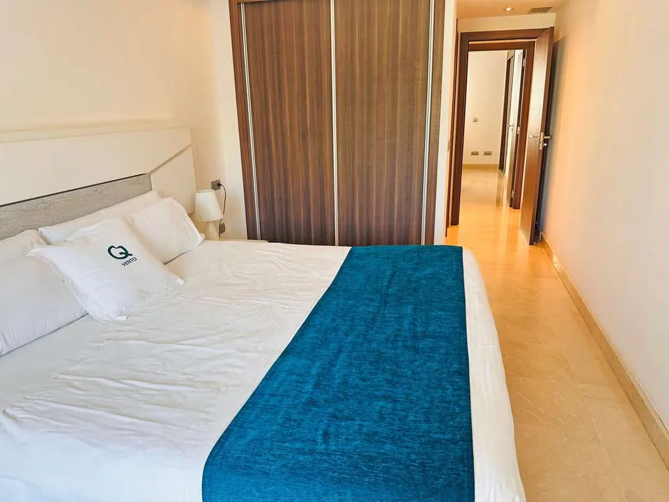 Apartament z tarasem w Marbelli — zdjęcie 8 z 16