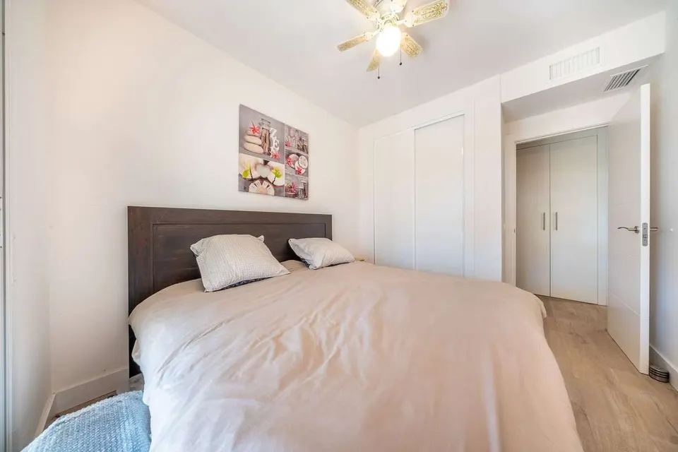Apartament z widokiem na ogrody w Marbelli — zdjęcie