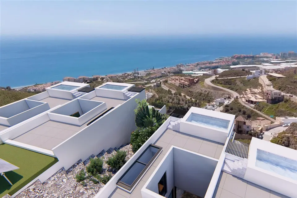 Domy szeregowe blisko plaży w Torrox — zdjęcie