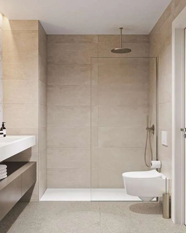 Apartament z prywatnym tarasem w Esteponie — zdjęcie