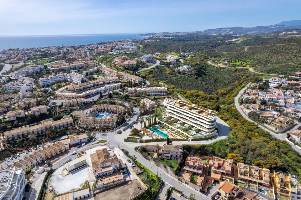 Apartamenty z widokiem na morze w Mijas — zdjęcie
