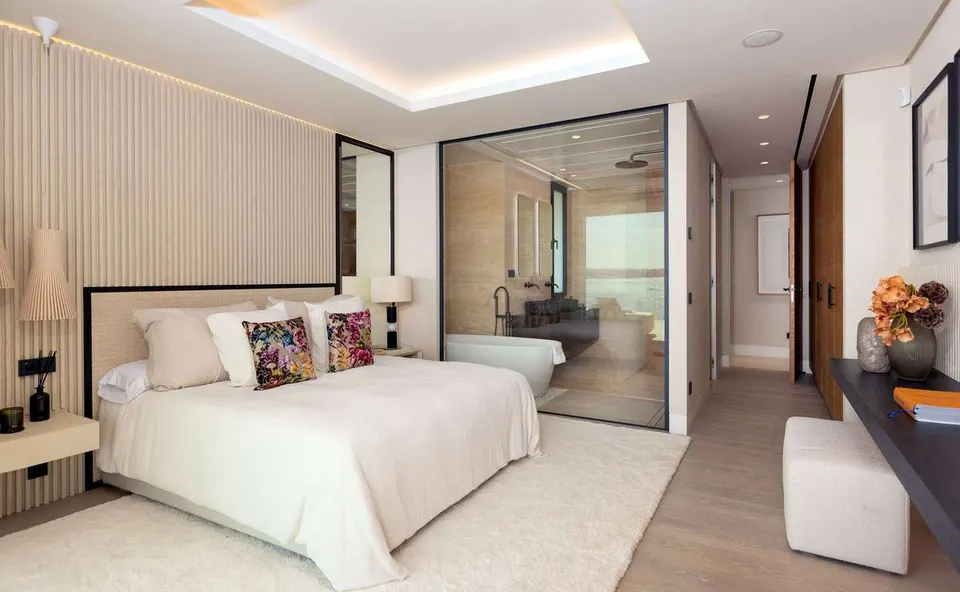 Apartament przy plaży w Esteponie — zdjęcie