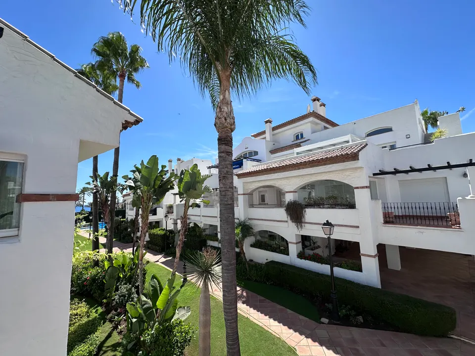 Apartament przy plaży w Marbelli — zdjęcie