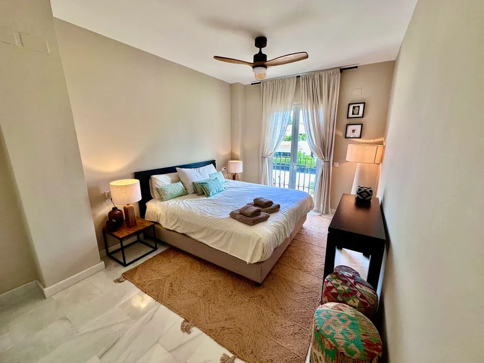 Apartament przy plaży w Marbelli — zdjęcie