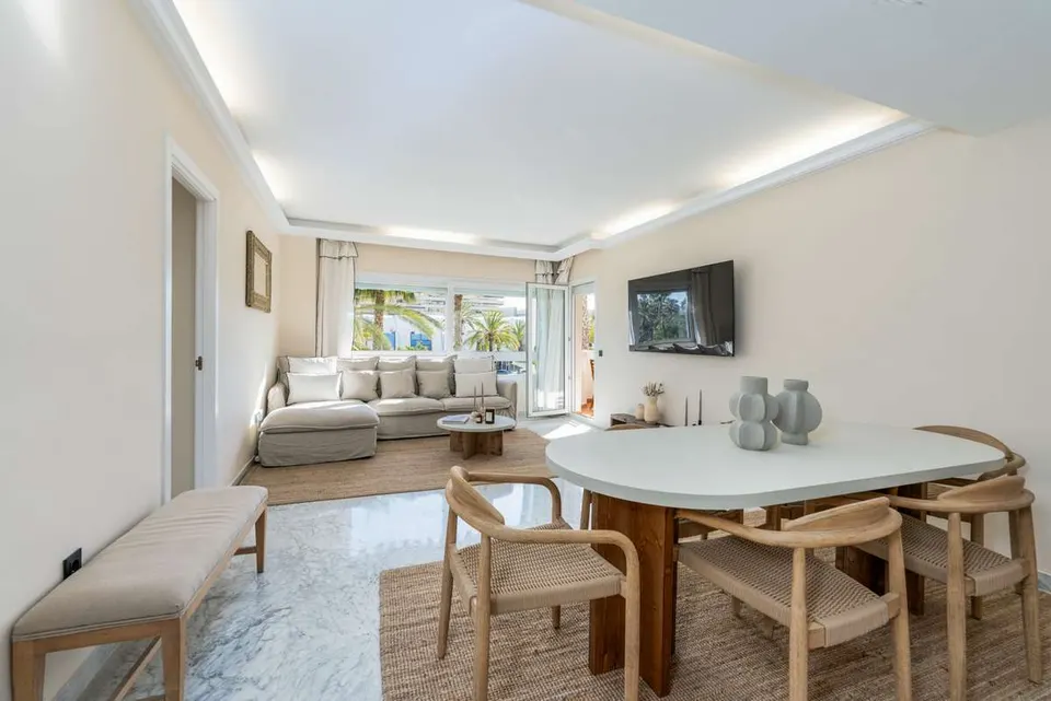 Apartament z widokiem na morze w Marbelli — zdjęcie