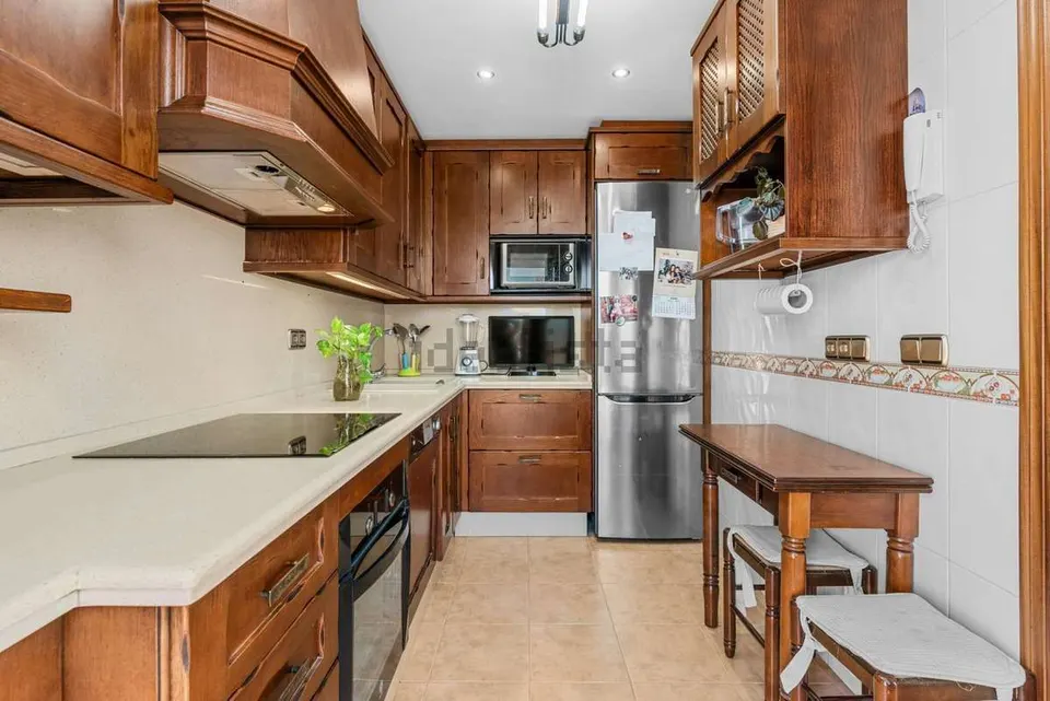Penthouse z panoramicznym widokiem w Esteponie – zdjęcie 14 z 16