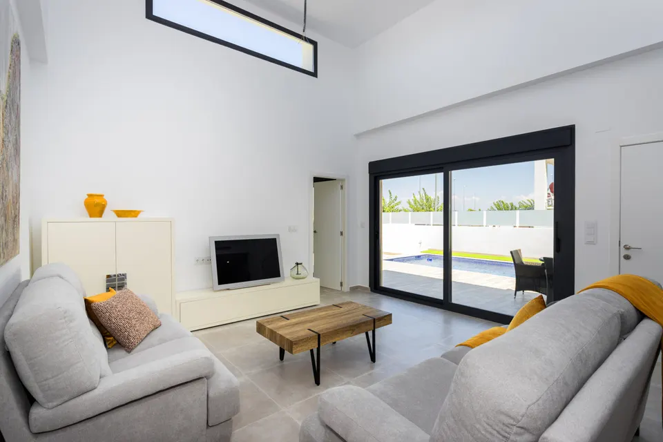 Nowe apartamenty w Daya Nueva — zdjęcie 7 z 16