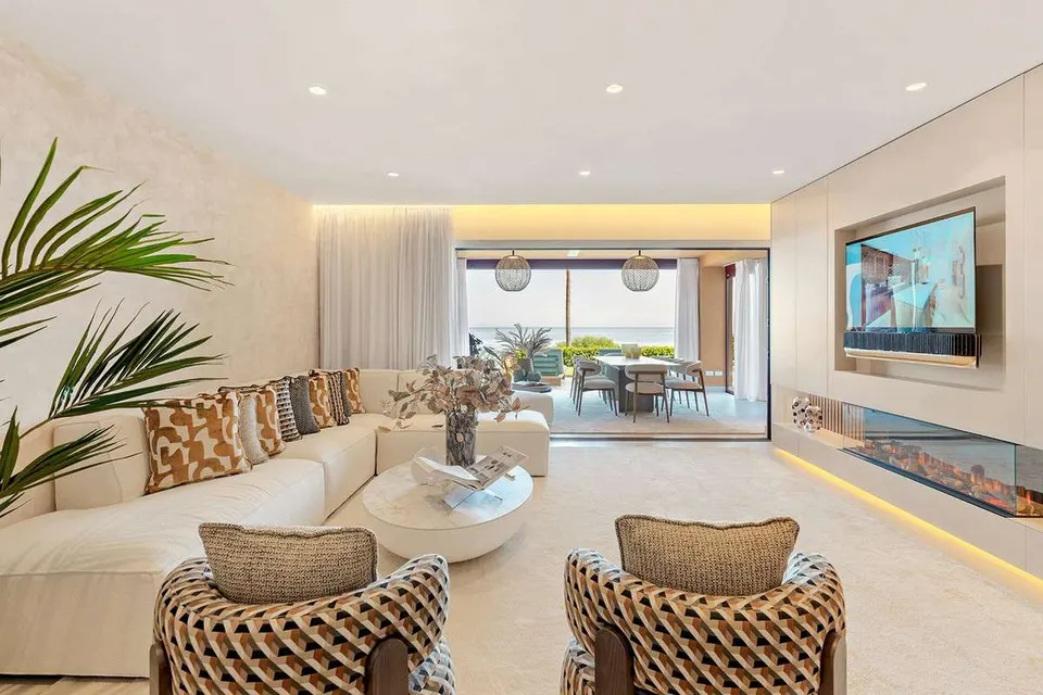 Apartament przy plaży w Esteponie — zdjęcie