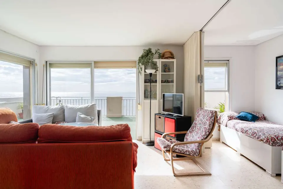 Penthouse z tarasem w Fuengiroli — zdjęcie