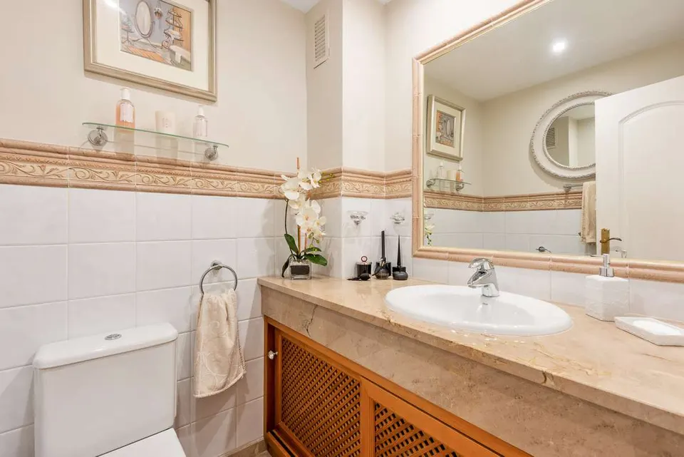 Apartament z widokiem na morze w Marbelli — zdjęcie