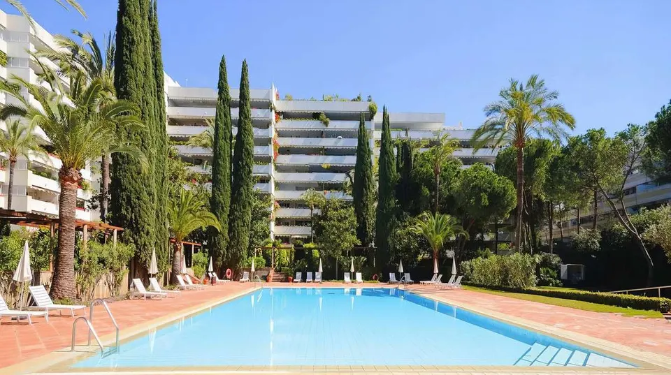 Apartament przy plaży w Marbelli — zdjęcie