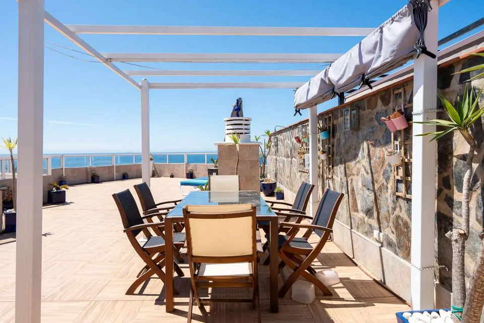 Penthouse z widokiem na morze w Torrox — zdjęcie