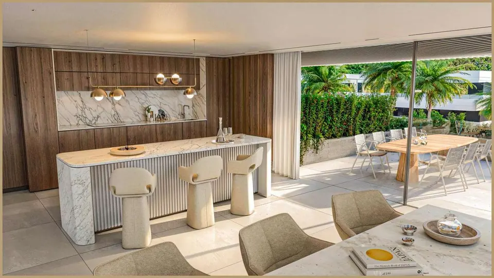 Penthouse z basenem w Esteponie — zdjęcie