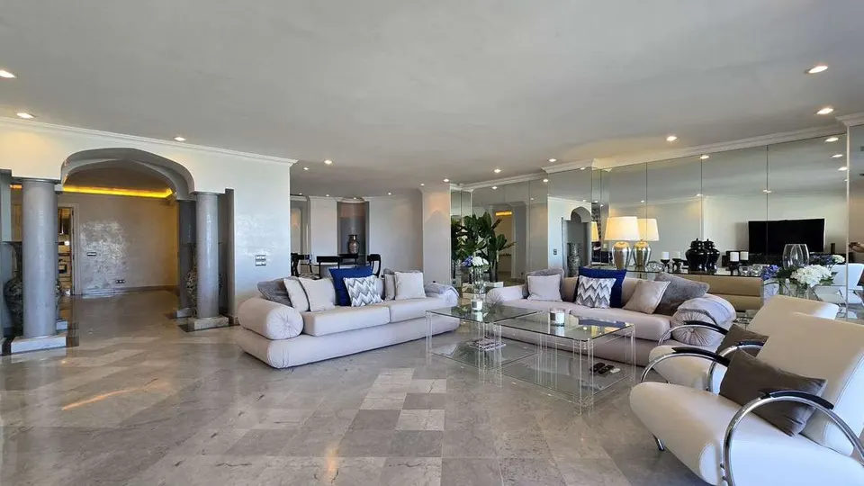Apartament przy plaży w Marbelli — zdjęcie