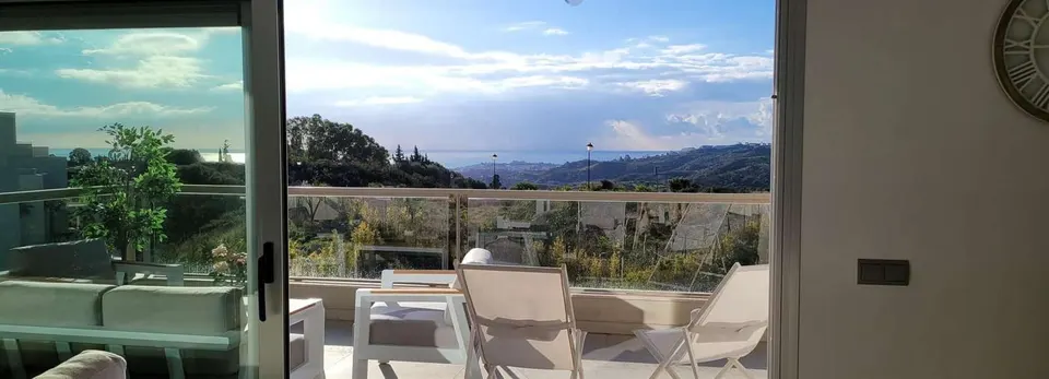 Apartament z widokiem na morze w Mijas — zdjęcie