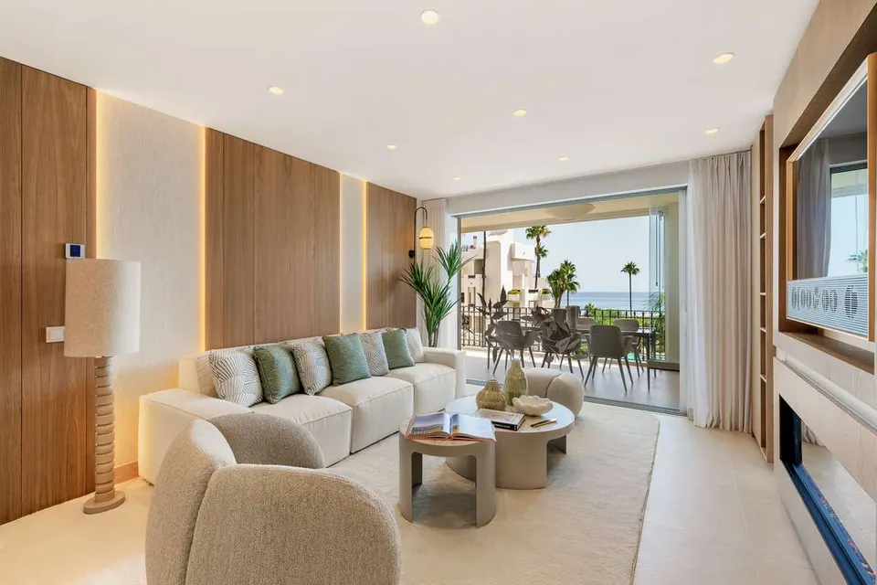 Apartament przy plaży w Esteponie — zdjęcie