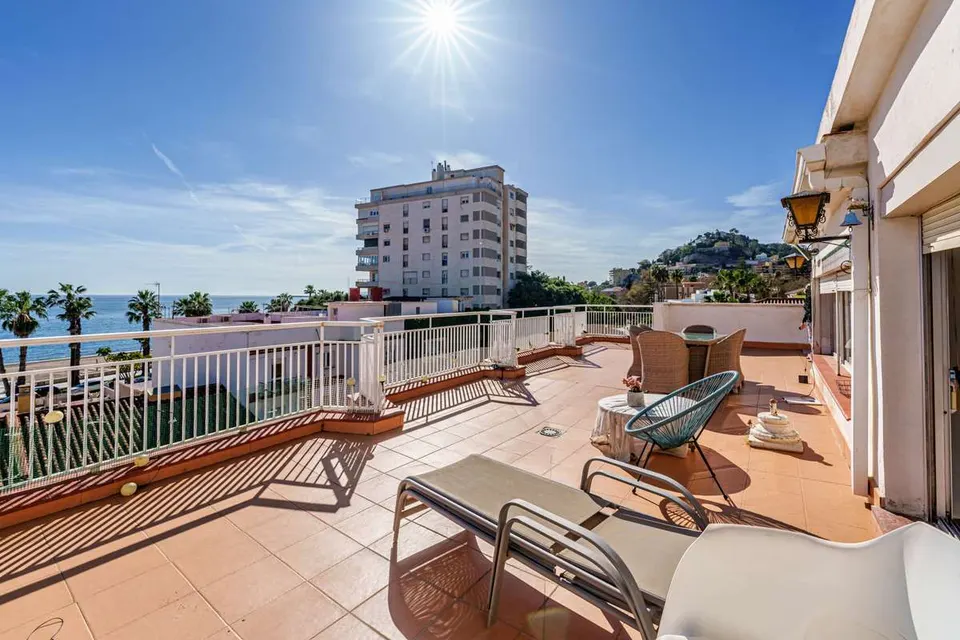 Penthouse z widokiem na morze w Maladze — zdjęcie