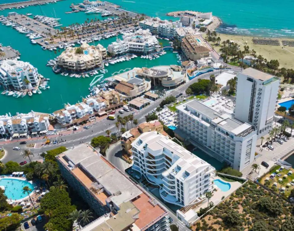Apartament z widokiem na morze w Benalmádena — zdjęcie