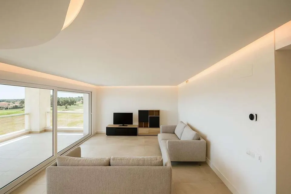 Apartament z widokiem na morze w Sotogrande — zdjęcie