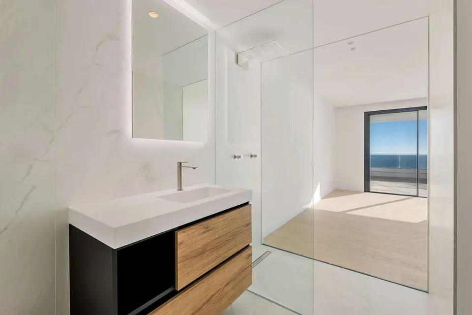 Penthouse z tarasem w Fuengiroli — zdjęcie