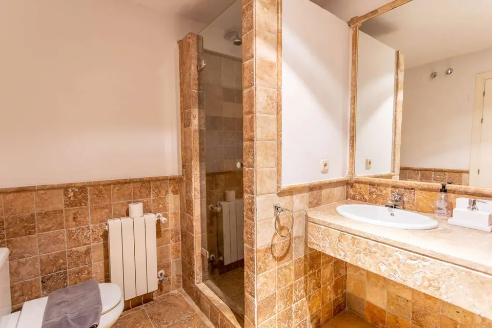 Apartament z widokiem na morze w Benahavís — zdjęcie