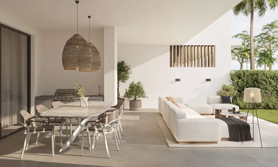 Apartament z widokiem na morze w Esteponie — zdjęcie