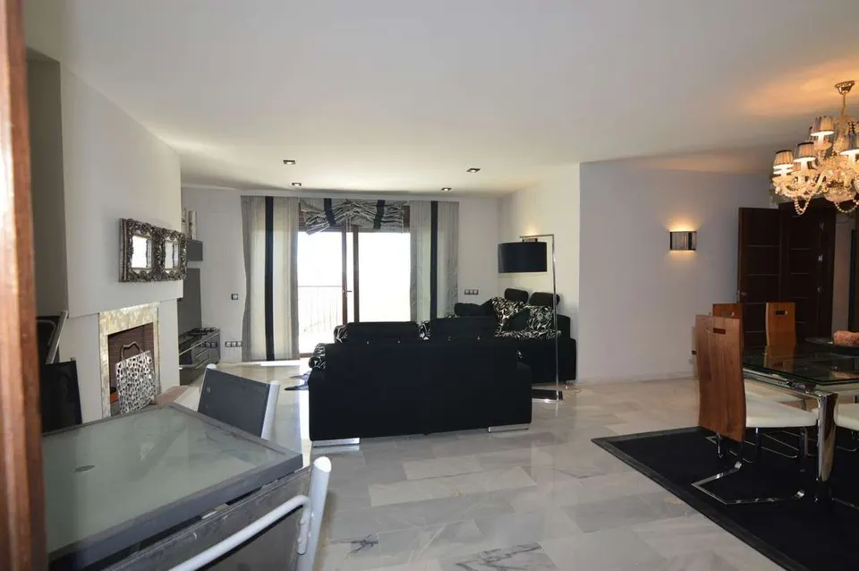 Apartament z widokiem na morze w Marbelli — zdjęcie