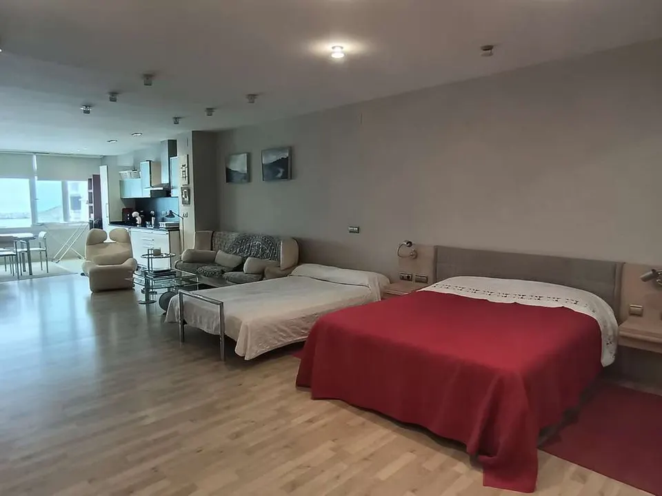 Apartament z widokiem na port w Marbelli — zdjęcie