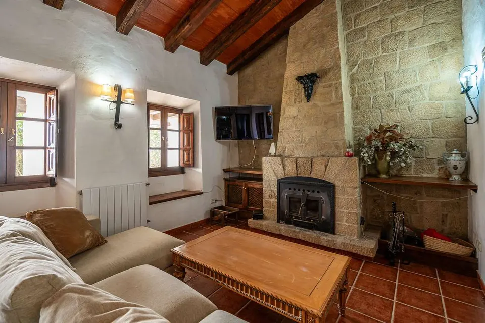 Dom finca w Villanueva de la Concepción — zdjęcie