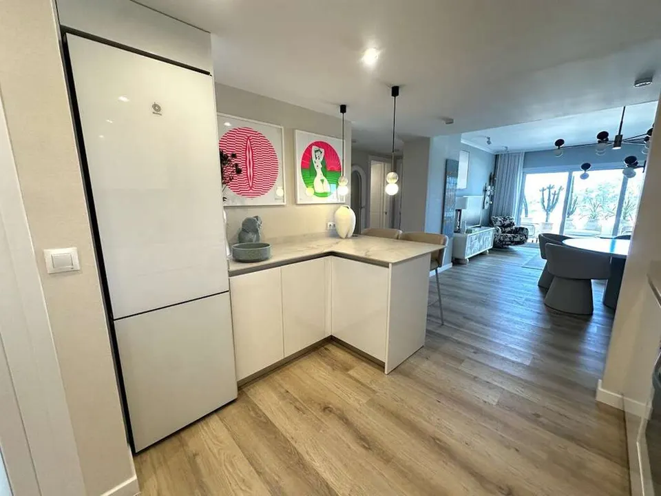 Apartament nowoczesny design w Marbelli — zdjęcie
