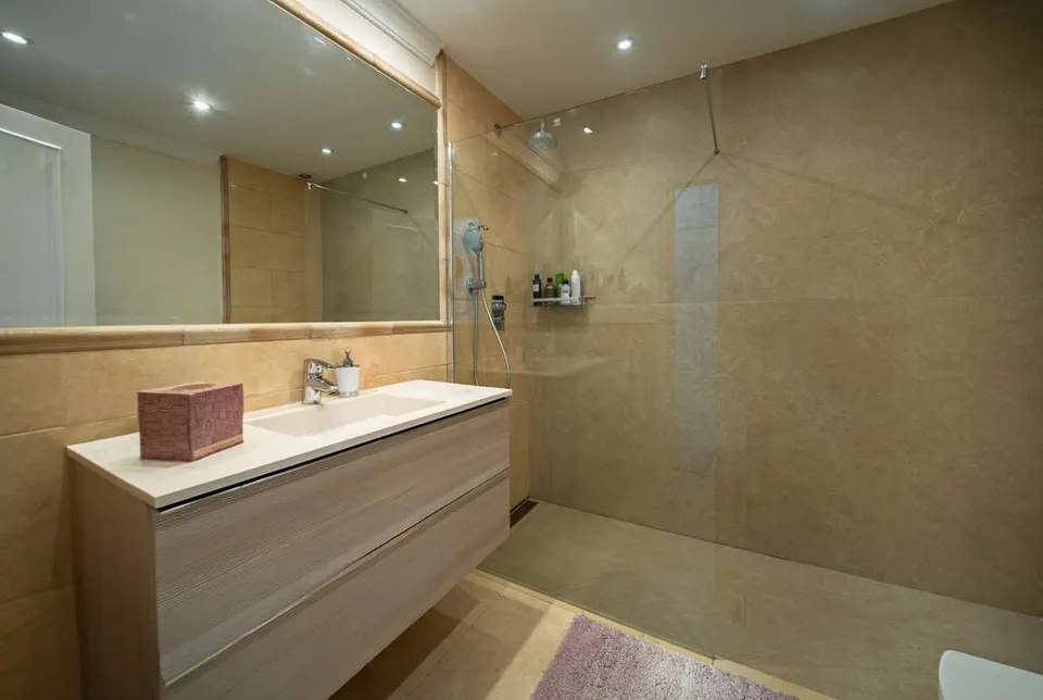 Apartament w pobliżu Puerto Banús w Marbelli — zdjęcie