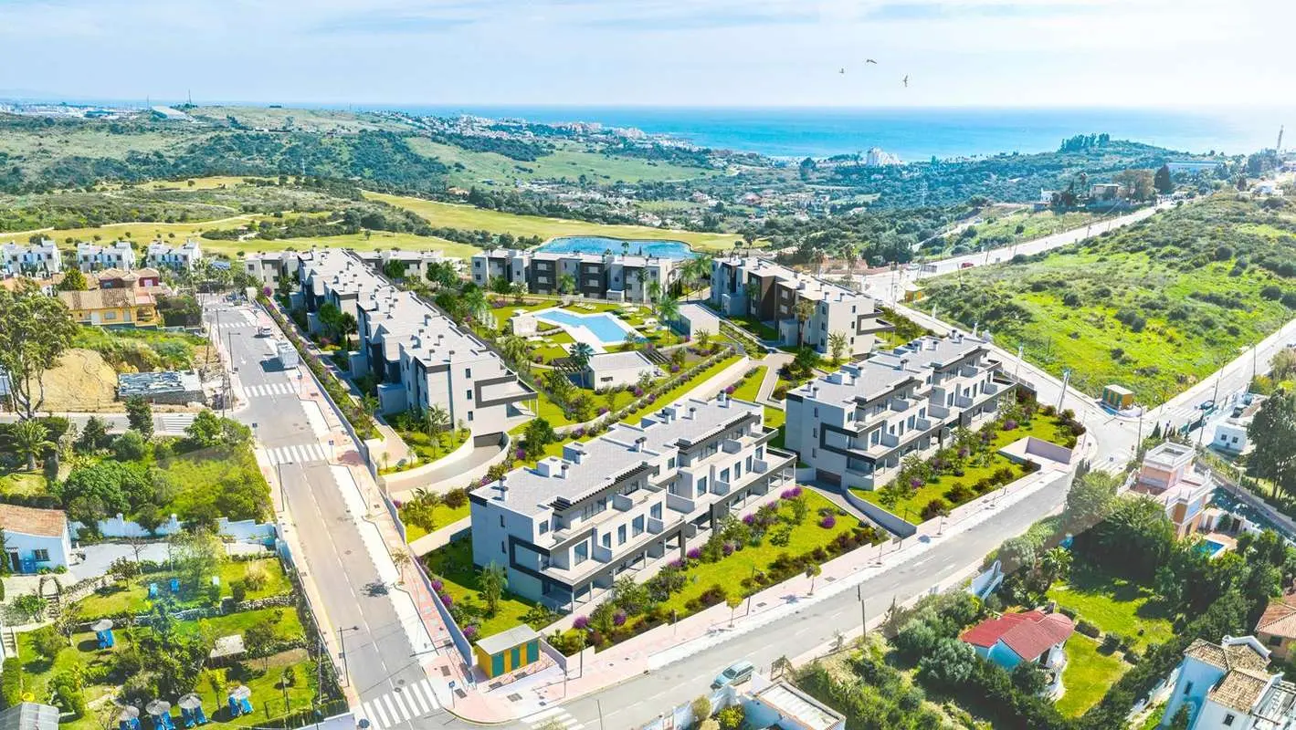 Apartament z naturalnym światłem w Esteponie