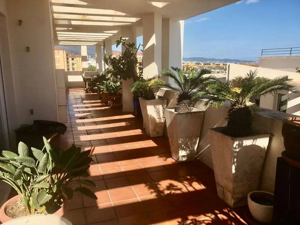 Apartament z widokiem na morze w Marbelli — zdjęcie
