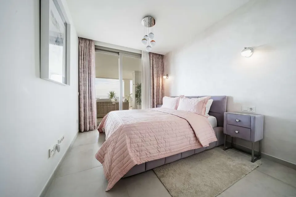 Apartament z widokiem na morze w Marbelli — zdjęcie