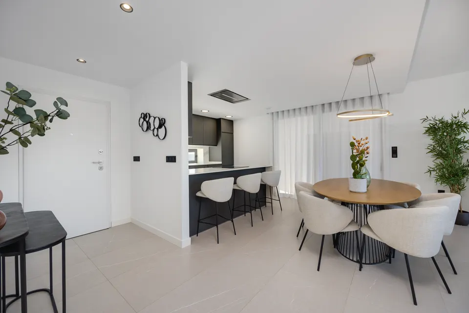 Nowe wille w Torrevieja — zdjęcie 8 z 16